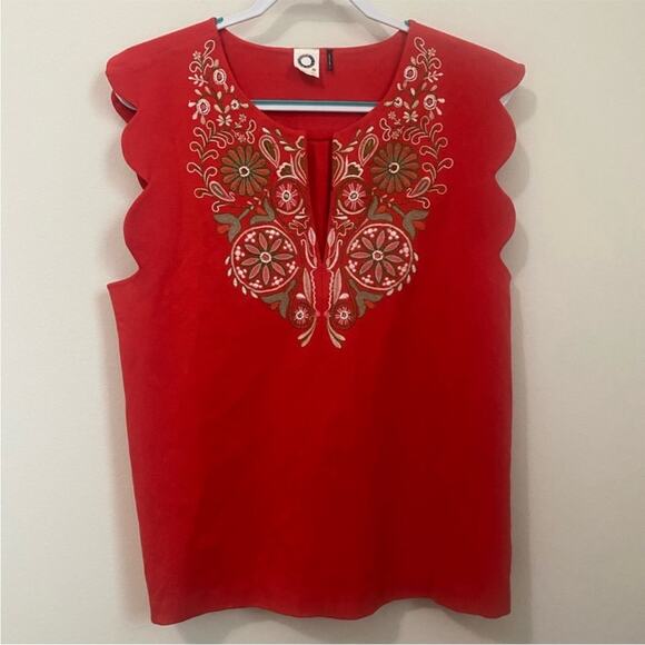 Anthropologie Akemi+Kin Scalloped Embroidered Red Blouse Size Large - Picture 1 of 7